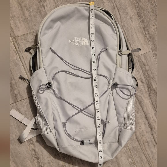 The North Face Men's Gray Backpack - Picture 1 of 5